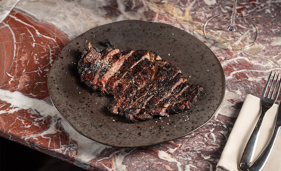 main-piraeus-modern-Steakhouse